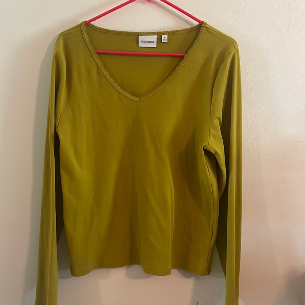 Sunday Best Green Long Sleeve Top - Picture 4 of 8